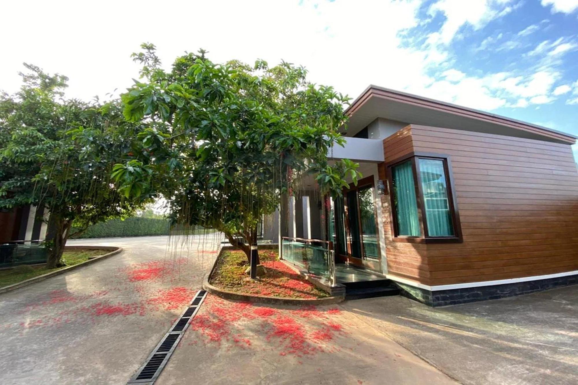 Nutchana Hill Boutique Hotel هات ياي المظهر الخارجي الصورة