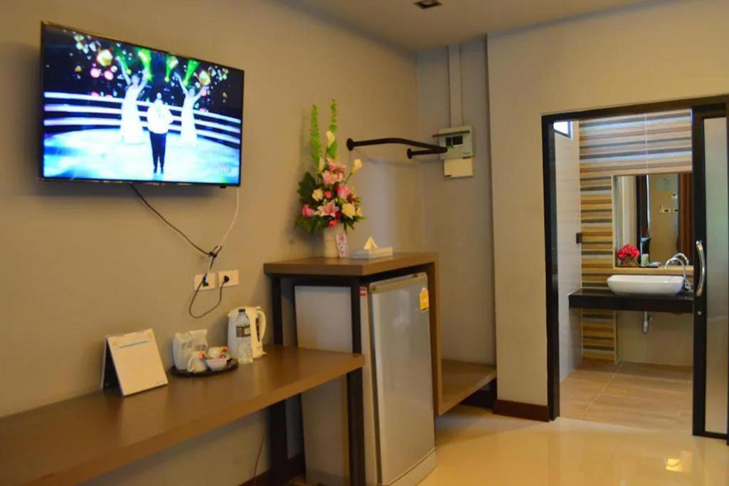 Nutchana Hill Boutique Hotel هات ياي المظهر الخارجي الصورة