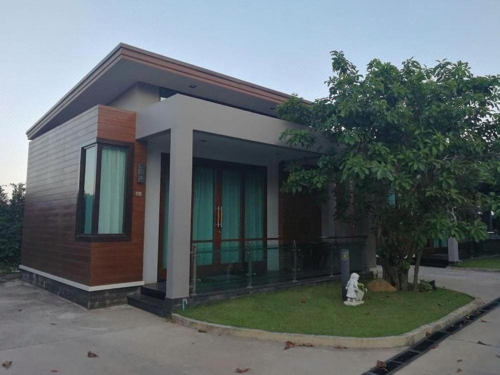 Nutchana Hill Boutique Hotel هات ياي المظهر الخارجي الصورة